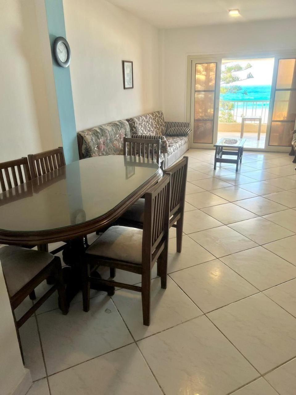 Beachfront Chalet In Green Beach, North Coast Villa El Alamein Room photo